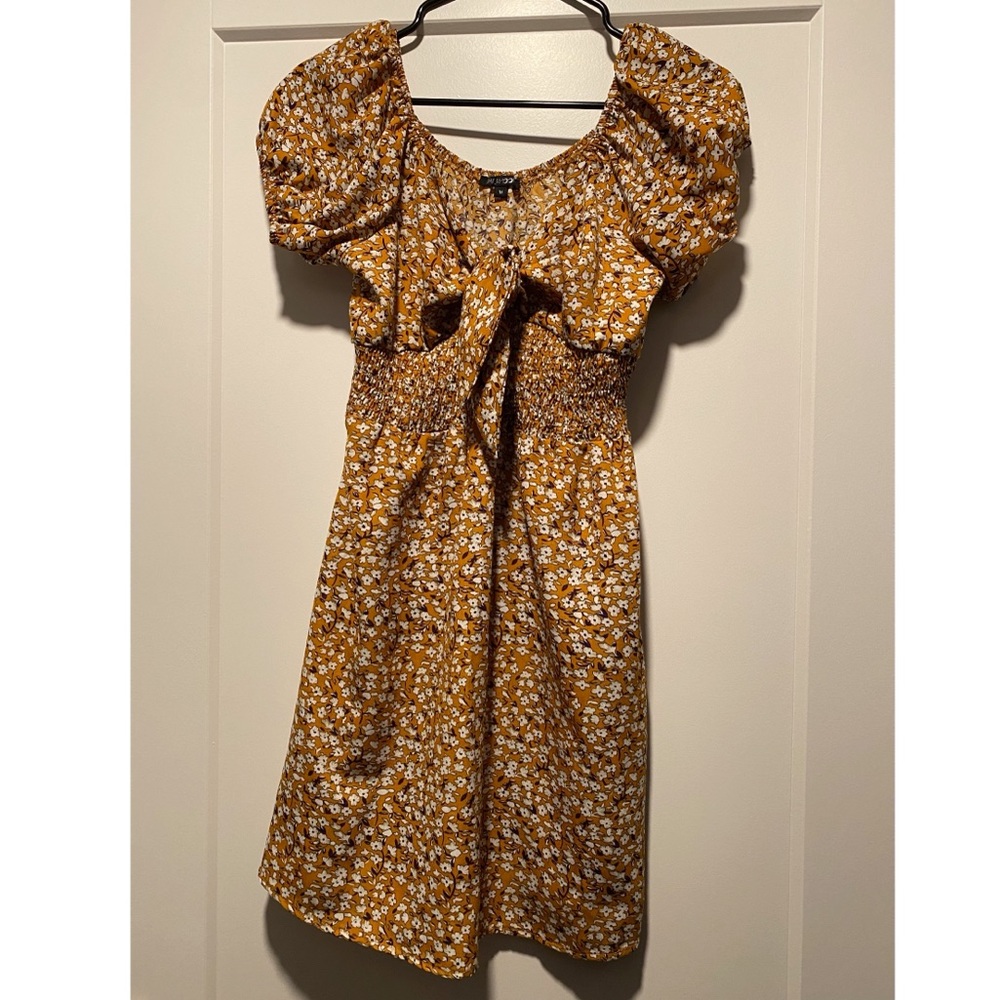 Floral summer dress.